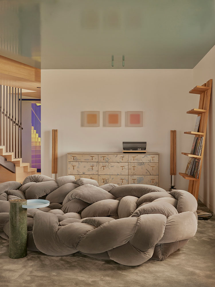 boa-couch